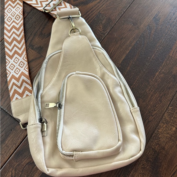 WORN/WEST Handbags - WORN/WEST Boho Crossbody Bag